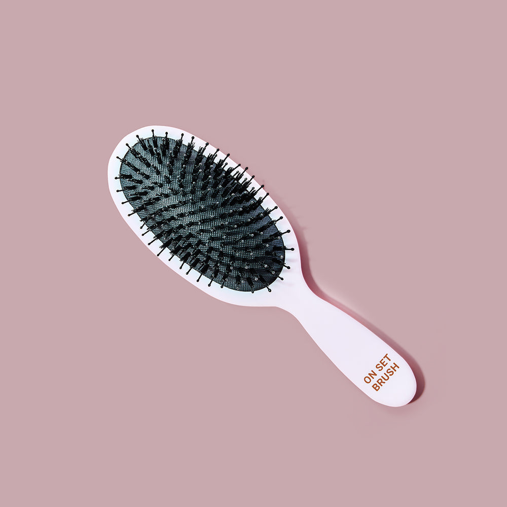 On Set Pro Brush